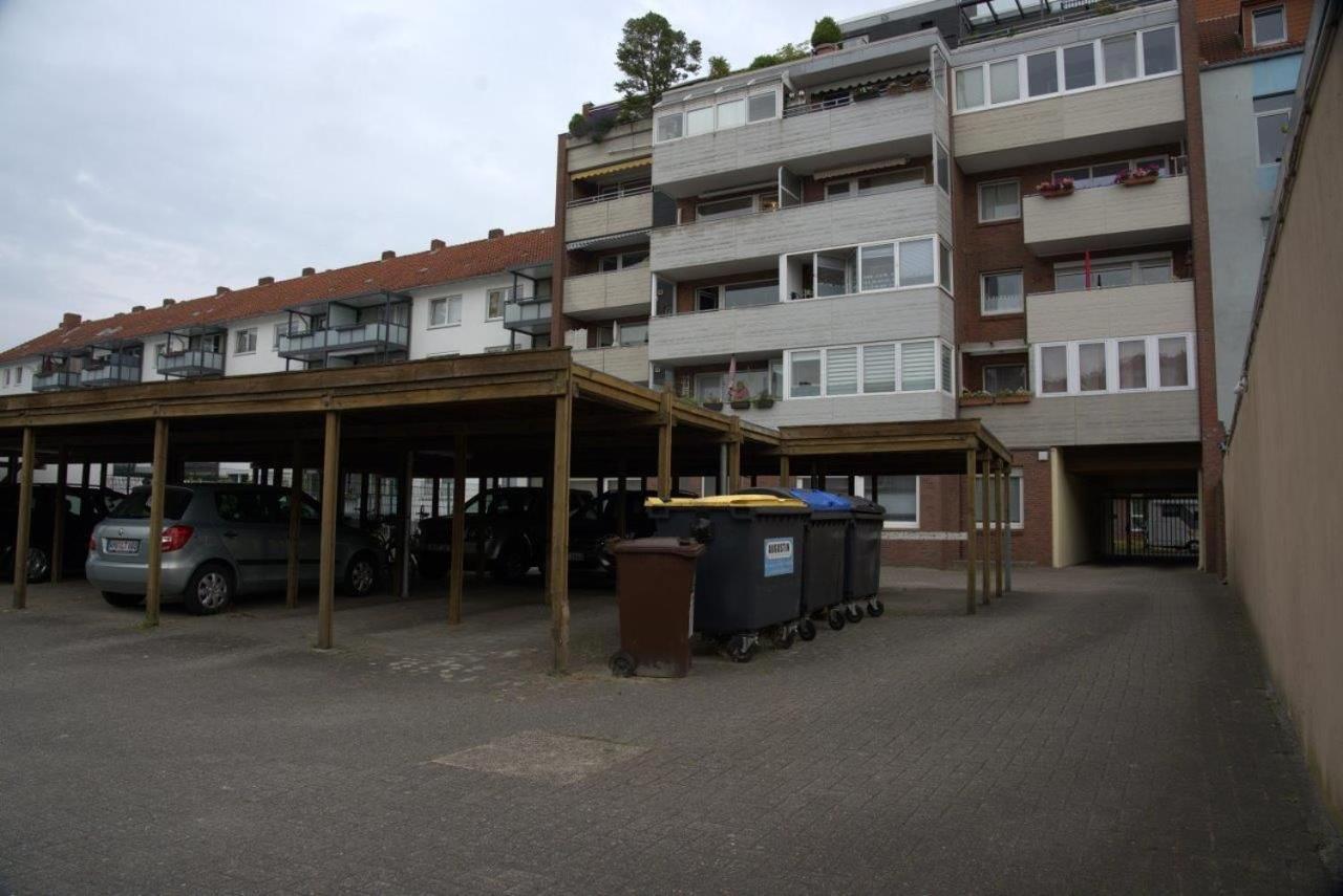 200 Apartment Mit Carport, Aufzug Und Balkon 威廉港 外观 照片